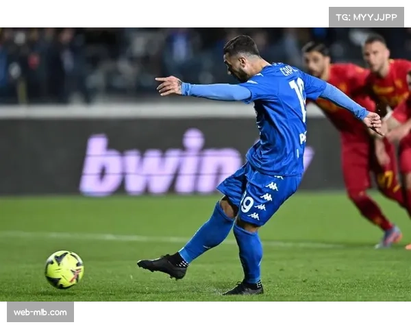 终场哨响,39岁博努奇被莱切队友高高抛起,疑似告别战。